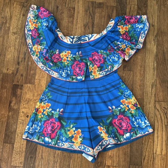 Super cute Romper!! - Picture 6 of 9